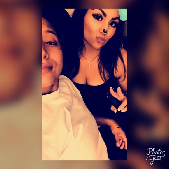 Meet your Posher, Roxy - Picture 1 of 1